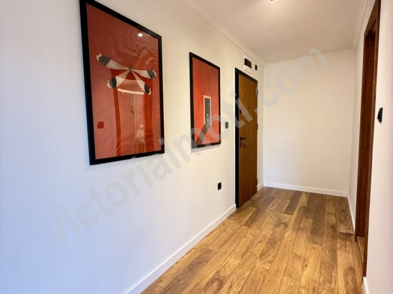 Тристаен апартамент за продажба Велико Търново Център - Photo 8