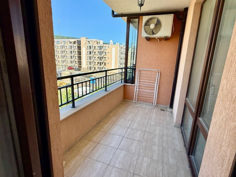 Двустаен апартамент за продажба Бургас област гр.Свети Влас - Photo 2