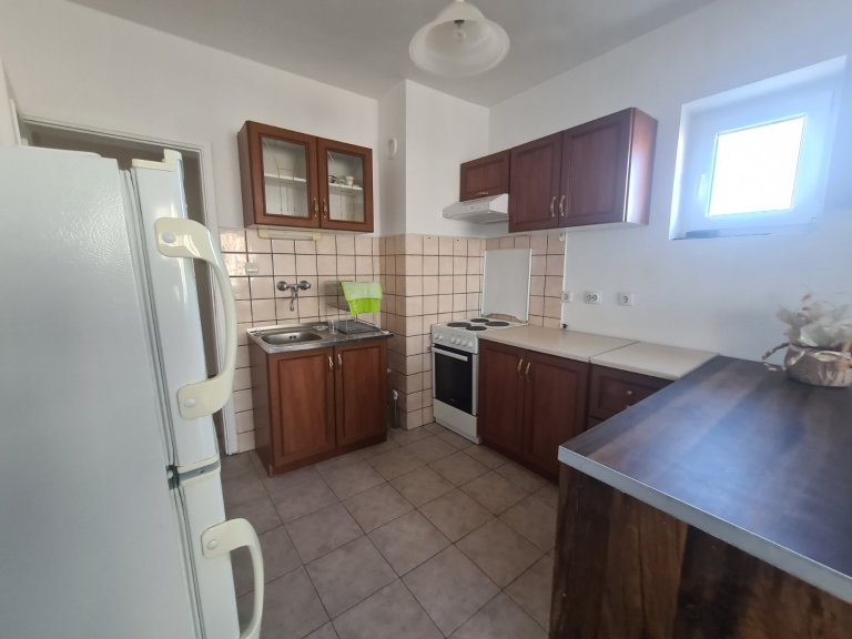 Тристаен апартамент дава под наем София Борово - Photo 7
