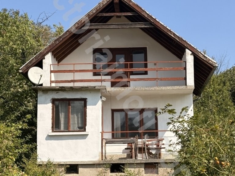 Къща за продажба Велико Търново област с.Димитровци - Photo 1