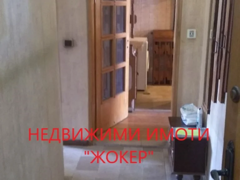 Тристаен апартамент за продажба Велико Търново бул. Никола Габровски