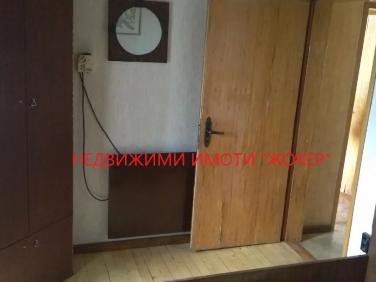 Тристаен апартамент за продажба Велико Търново бул. Никола Габровски