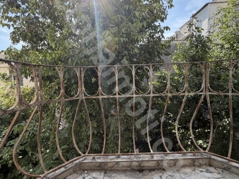 Офис за продажба Велико Търново Център - Photo 6