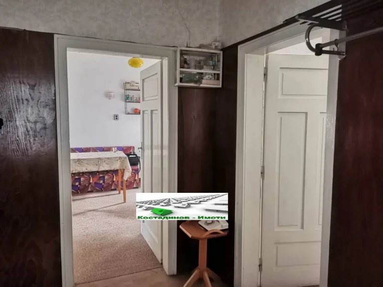 Three Room Apartment for sale Plovdiv oblast Gr.asenovgrad