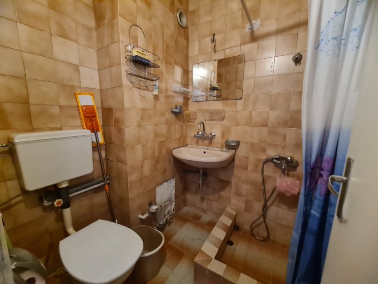 Two Room Apartment for rent Sofia Razsadnika - Photo 5