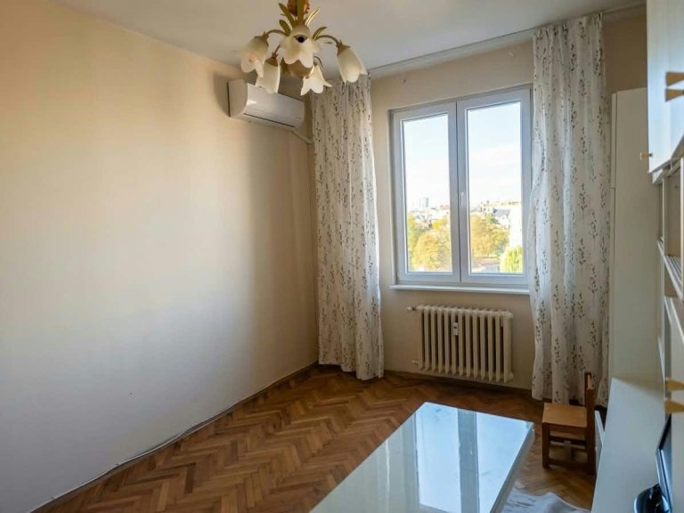 Двустаен апартамент дава под наем София Център - Photo 6
