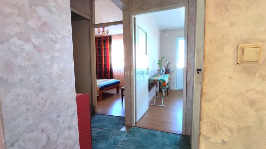 Three Room Apartment for sale Varna Vladislavovo