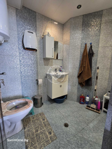 Тристаен апартамент за продажба Варна Галата