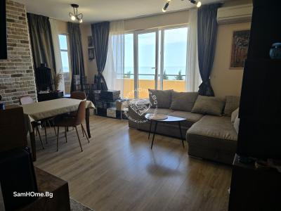 Тристаен апартамент за продажба Варна Галата - Photo 11