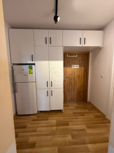 Тристаен апартамент за продажба Варна Център - Photo 4