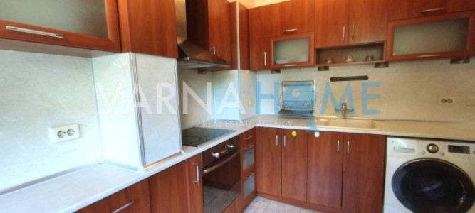 Четиристаен апартамент дава под наем Варна Цветен - Photo 2