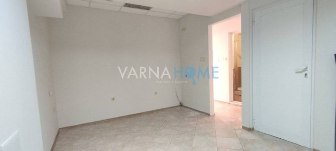 Магазин за продажба Варна Левски - Photo 17