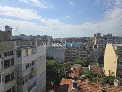 Двустаен апартамент за продажба Варна Левски
