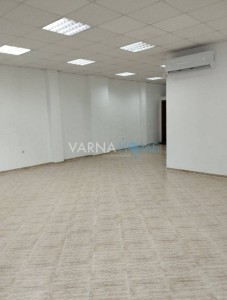 Магазин дава под наем Варна Левски