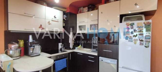 Тристаен апартамент за продажба Варна Владиславово - Photo 4