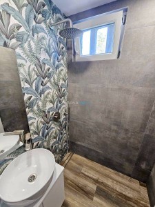 Тристаен апартамент дава под наем Варна Чаталджа - Photo 13