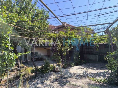 Къща за продажба Варна област с.Чернево