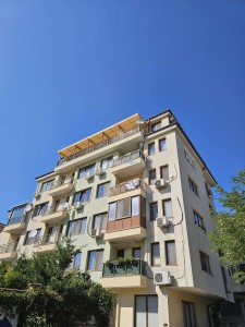 Тристаен апартамент за продажба Варна Възраждане 1 - Photo 3