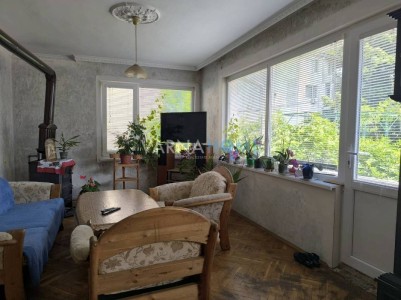 Тристаен апартамент дава под наем Варна Левски - Photo 2