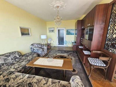 Четиристаен апартамент дава под наем Варна ВИНС