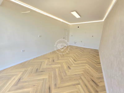 Тристаен апартамент за продажба Варна Център - Photo 7