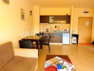 Двустаен апартамент дава под наем Варна област м-т Ален Мак