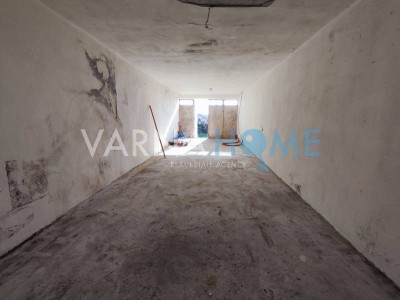 Гараж за продажба Варна Бриз