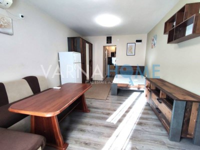 Едностаен апартамент дава под наем Варна Спортна Зала