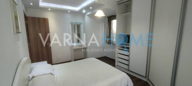 Тристаен апартамент дава под наем Варна Жп Гара