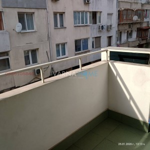 Тристаен апартамент дава под наем Варна Лк Тракия