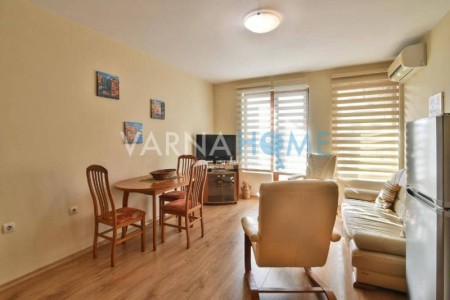 Двустаен апартамент за продажба Варна Генералите - Photo 2