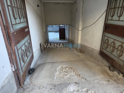 Гараж за продажба Варна Лк Тракия