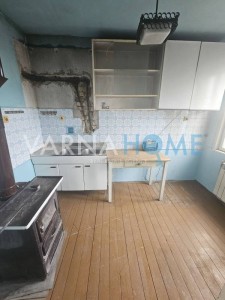 Тристаен апартамент за продажба Варна Галата