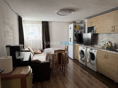 Тристаен апартамент за продажба Варна Цветен - Photo 2