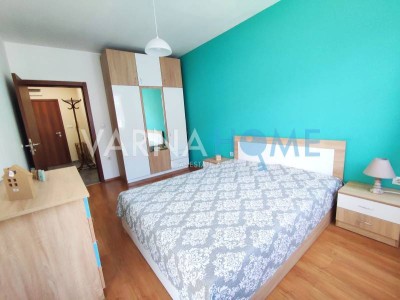 Двустаен апартамент дава под наем Варна Хеи