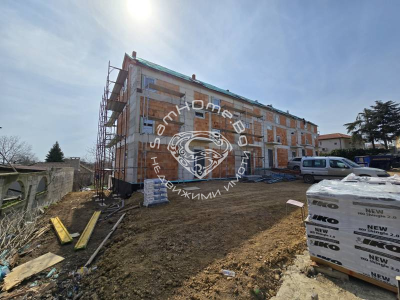Къща за продажба Варна м-т Траката