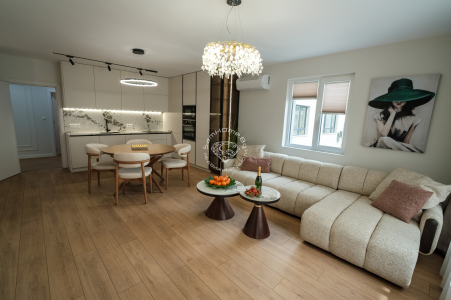 Тристаен апартамент за продажба Варна Център - Photo 2