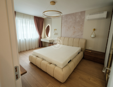 Тристаен апартамент за продажба Варна Център - Photo 9