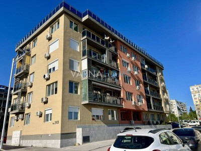 Тристаен апартамент за продажба Варна Кайсиева Градина