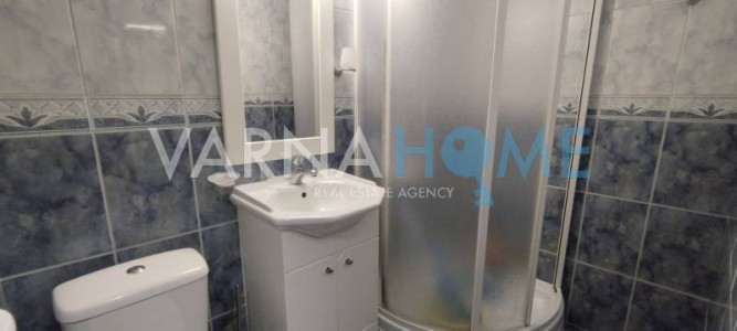 Двустаен апартамент за продажба Варна Цветен