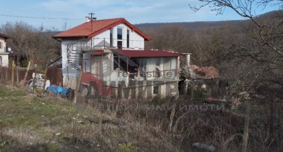 Къща за продажба Варна област с.Долище - Photo 4