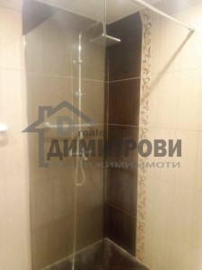 Тристаен апартамент дава под наем Варна Левски