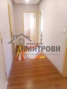 Тристаен апартамент дава под наем Варна Левски