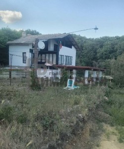 Сграда за продажба Варна област с.Осеново