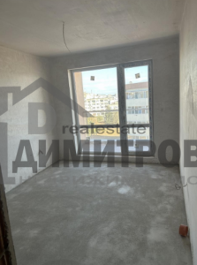 Two Room Apartment for sale Varna Kolhozen Pazar
