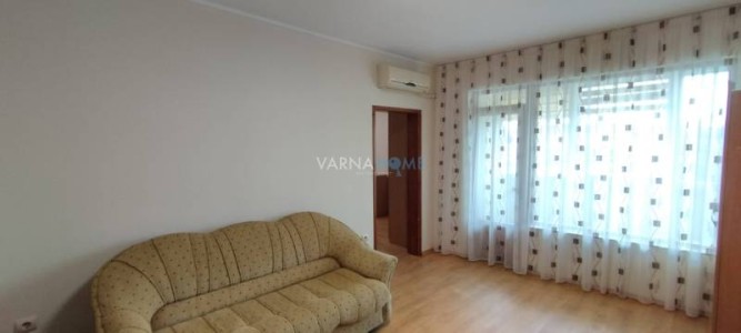 Тристаен апартамент дава под наем Варна Цветен - Photo 4