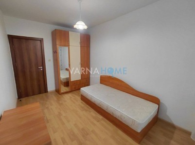 Тристаен апартамент дава под наем Варна Цветен - Photo 4