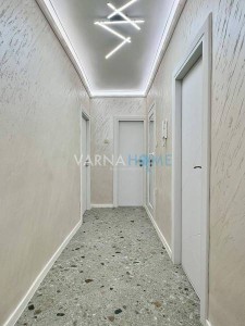 Тристаен апартамент за продажба Варна Автогарата