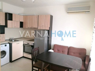 Четиристаен апартамент за продажба Варна Център - Photo 1